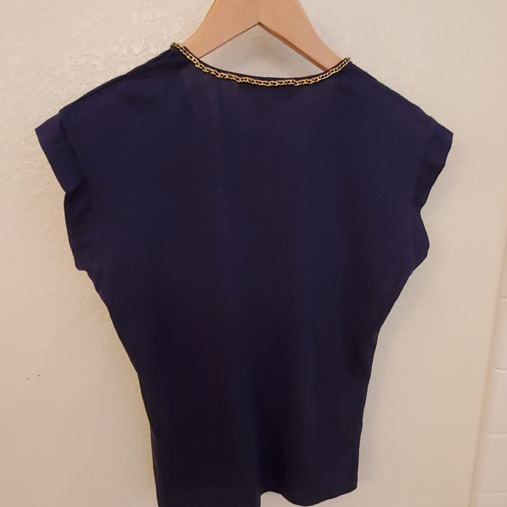 Blouse - Picture 2 of 2